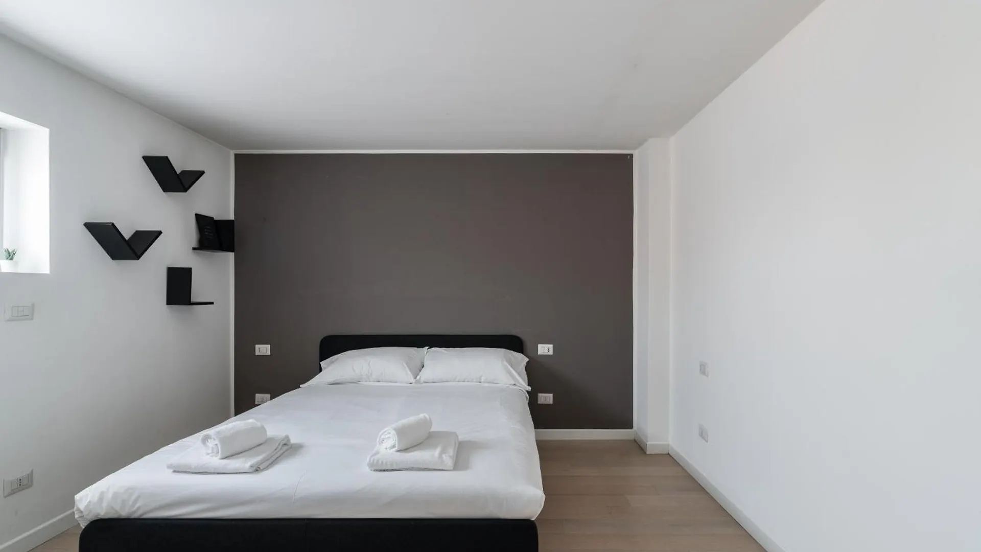 Appartamento Parmenide Milan Apartment