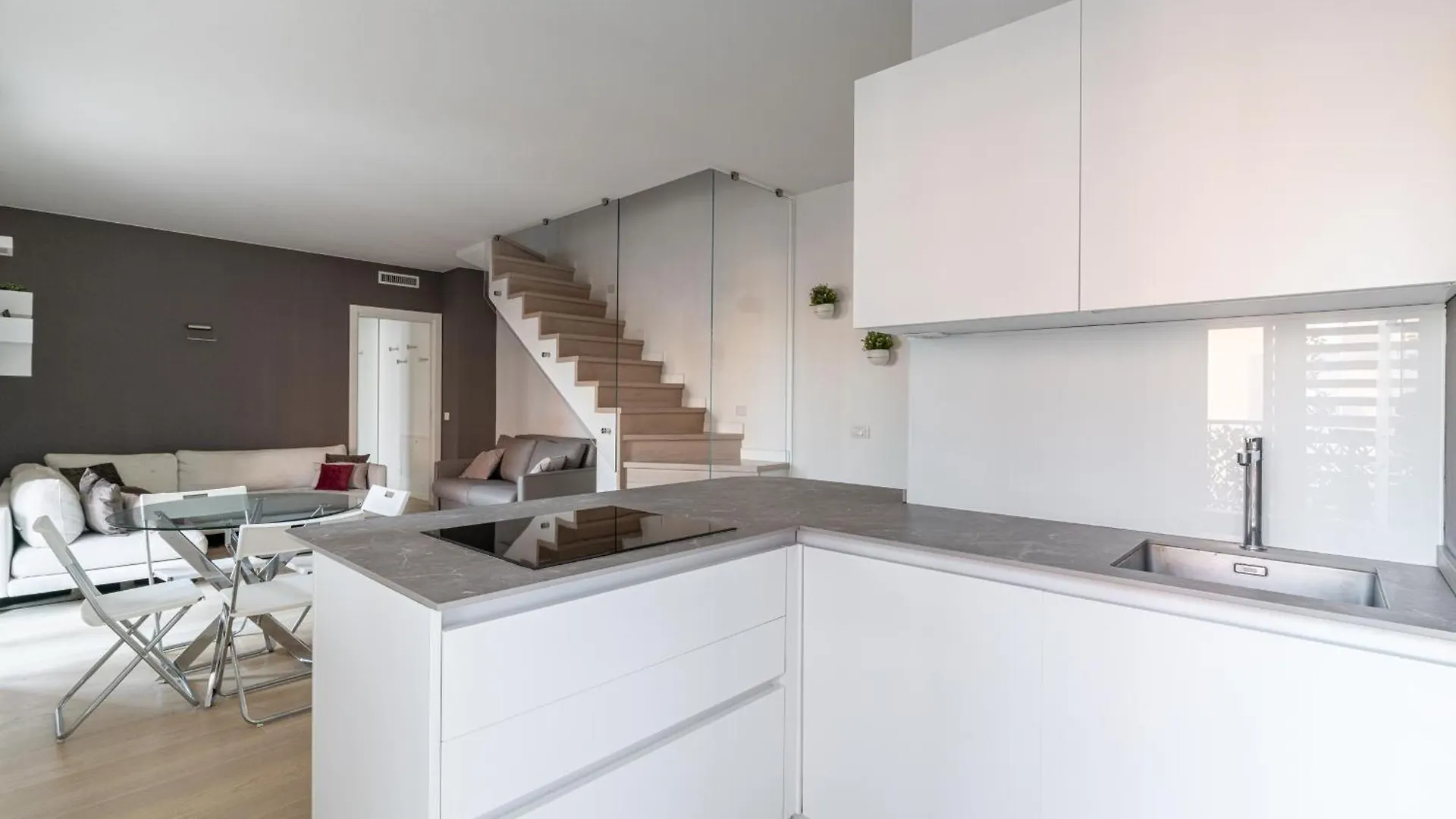 Appartamento Parmenide Milan